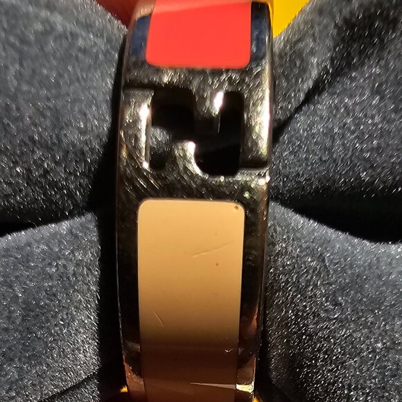 Fendi The Fendista Bi-color Enamel Silver Tone Band Ring - Picture 4 of 8